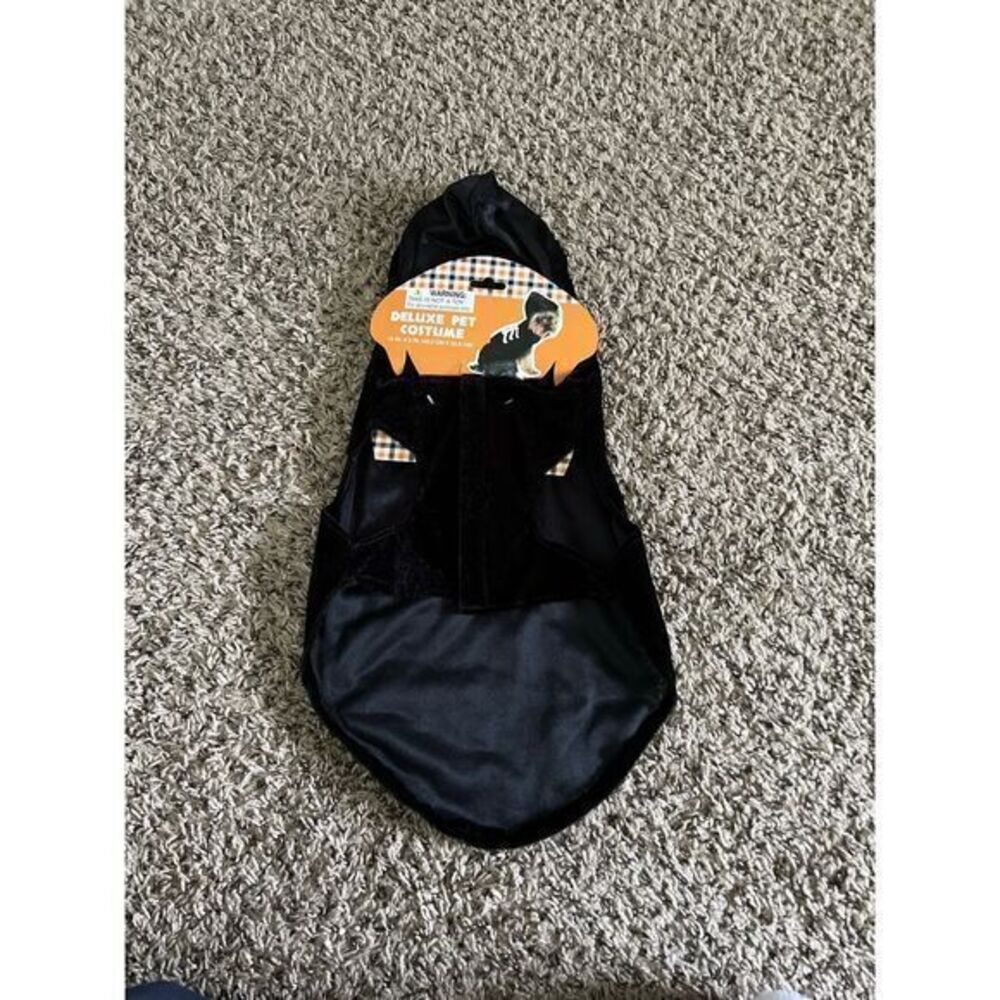 NWT Skelton deluxe‎ pet custome
